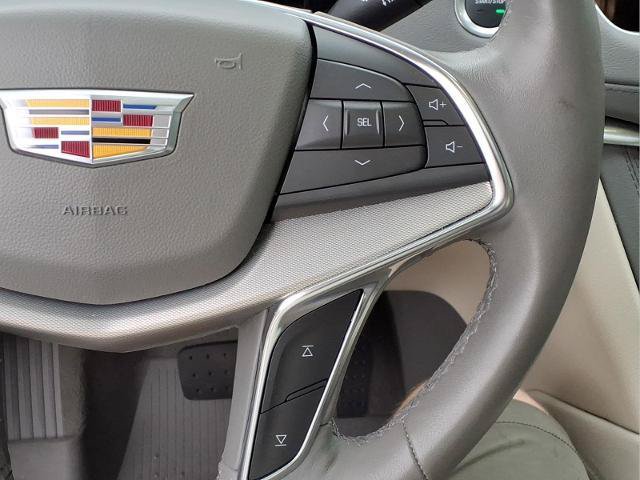 Used 2024 Cadillac XT5 Premium Luxury w/ Technology Package AWD/4WD image 17