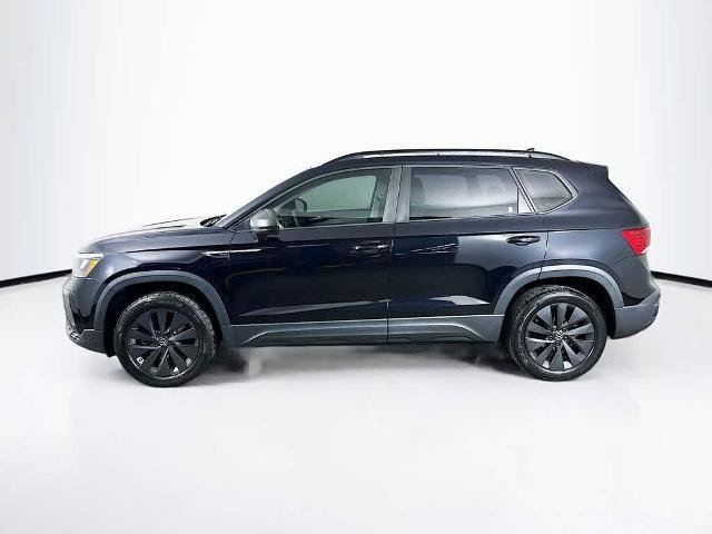 Used 2022 Volkswagen Taos S FWD image 3