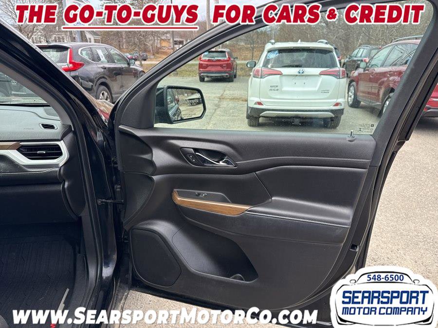 Used 2019 GMC Acadia SLE w/ LPO, Floor Liner Package image 16
