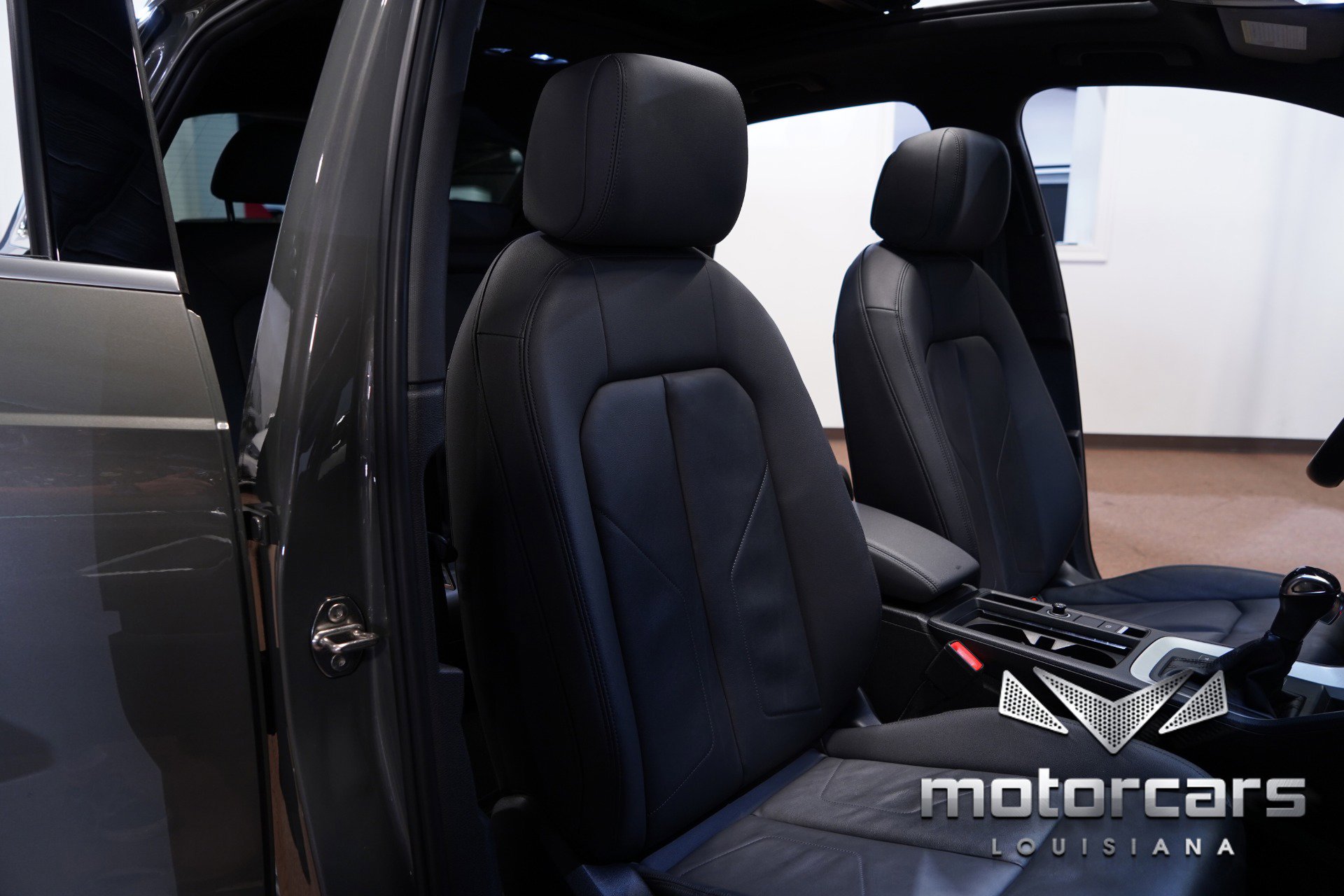 Used 2022 Audi Q3 2.0T Premium Plus w/ Premium Plus Package image 31