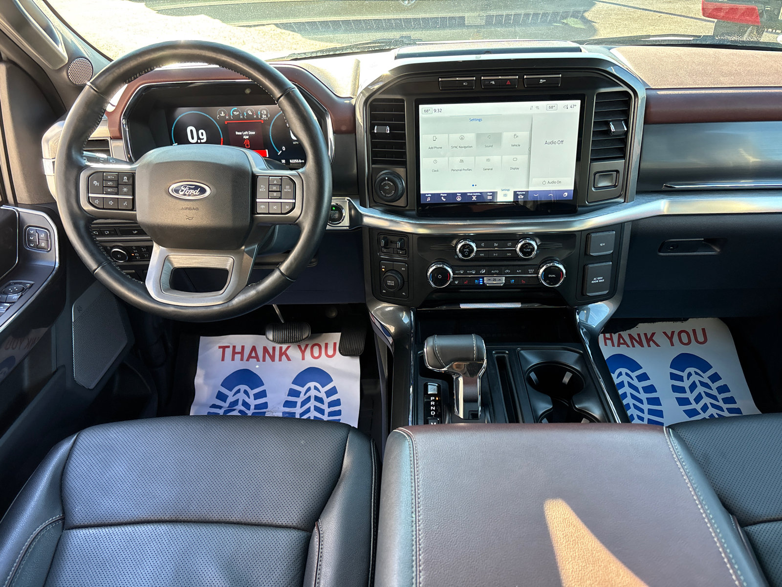 Used 2022 Ford F150 Lariat w/ Equipment Group 502A High image 29