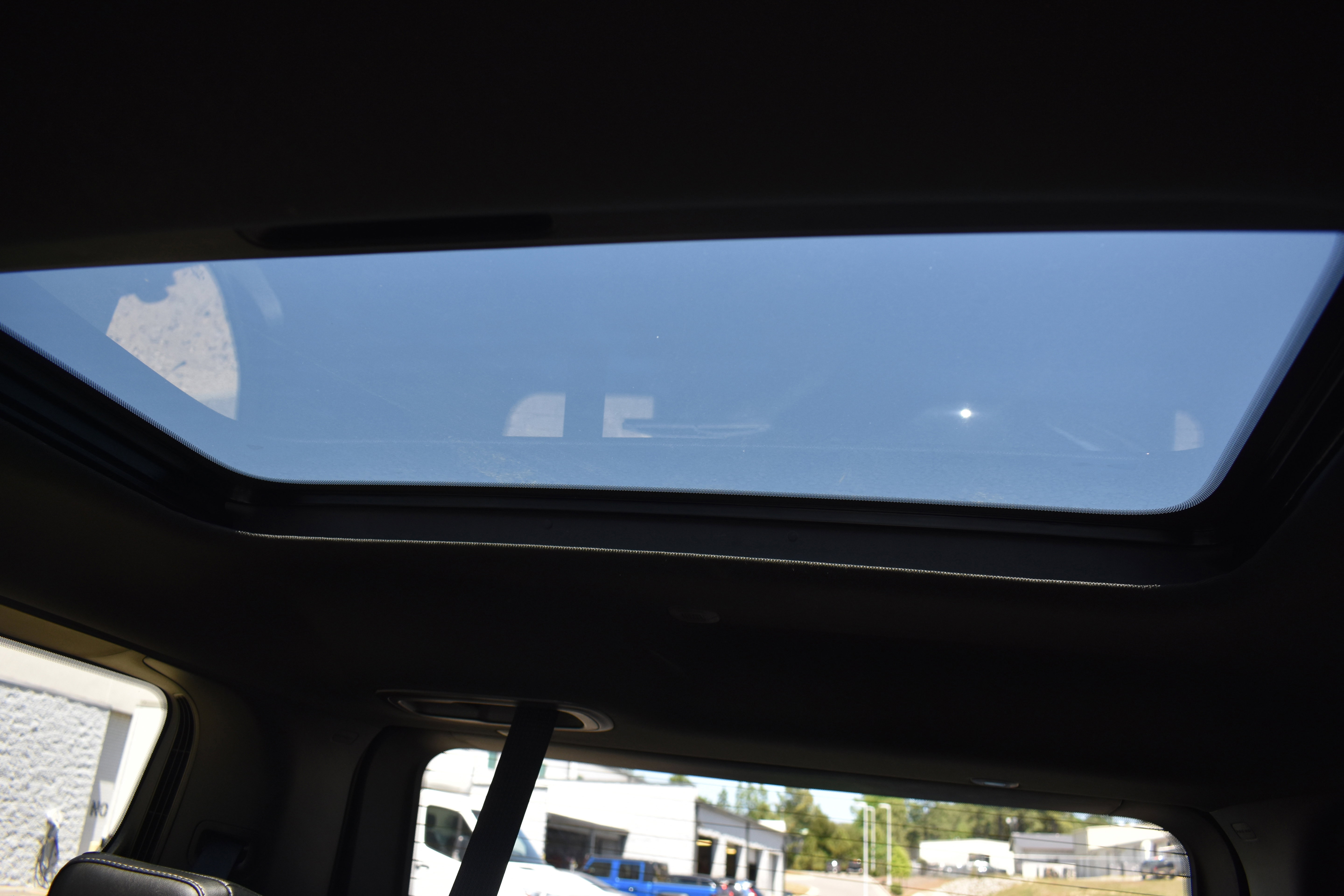 Used 2024 Jeep Wagoneer Series II AWD/4WD image 30