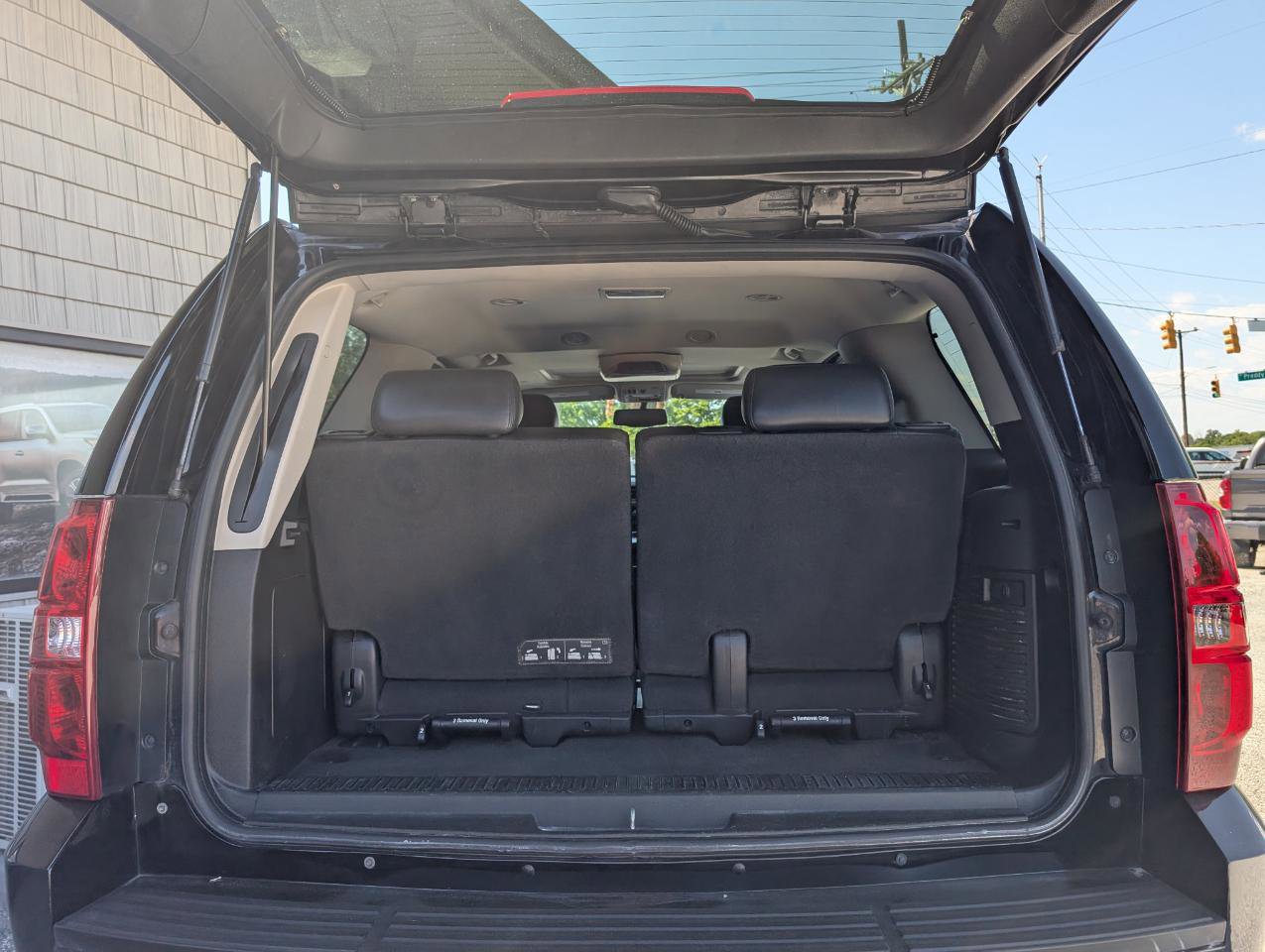 Used 2013 Chevrolet Tahoe LT w/ Suspension Package, Off-Road AWD/4WD image 24