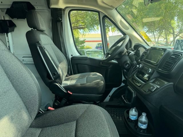 Used 2023 RAM ProMaster 2500 FWD image 5