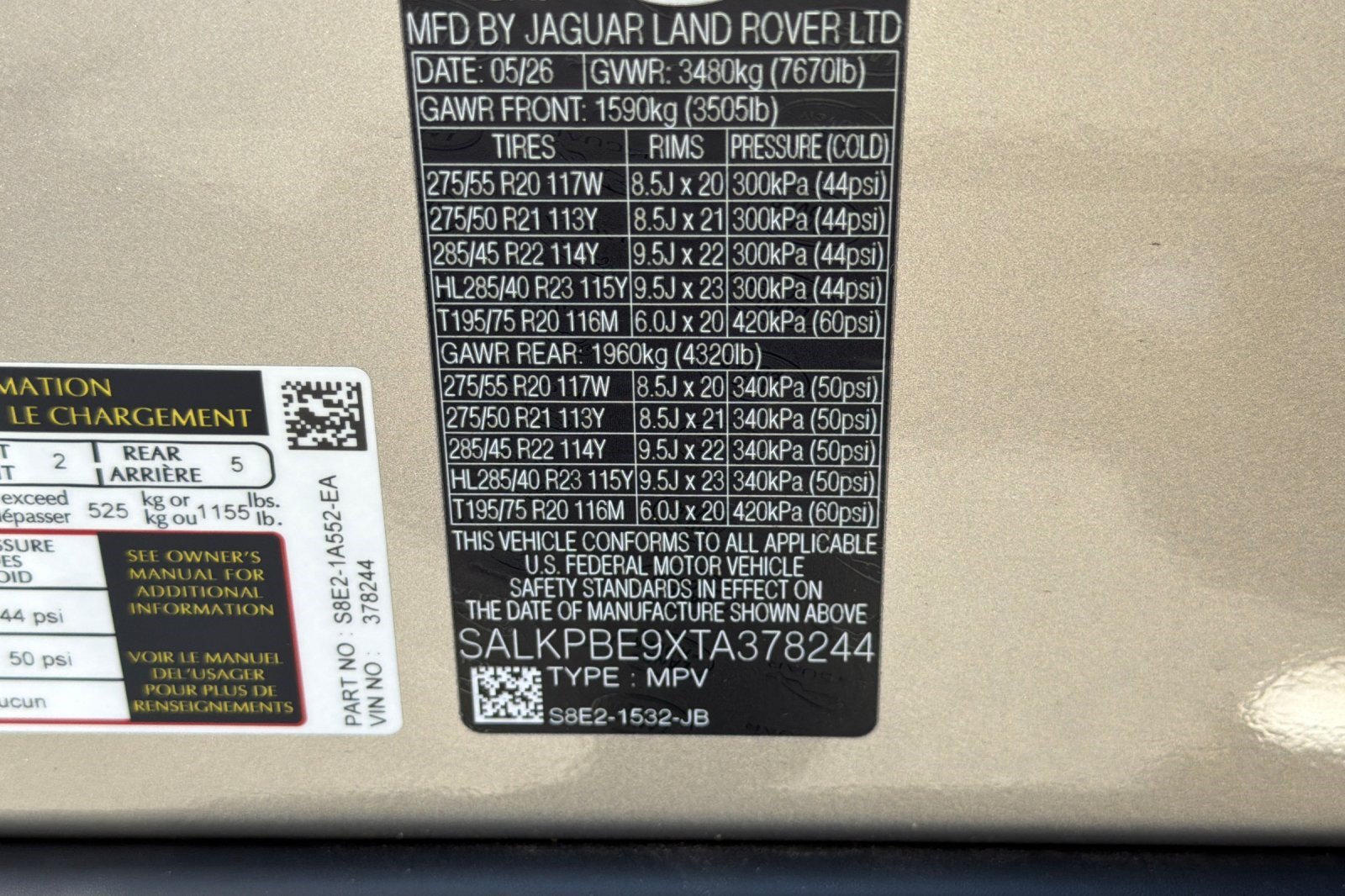 New 2026 Land Rover Range Rover Long Wheelbase SE AWD/4WD image 24
