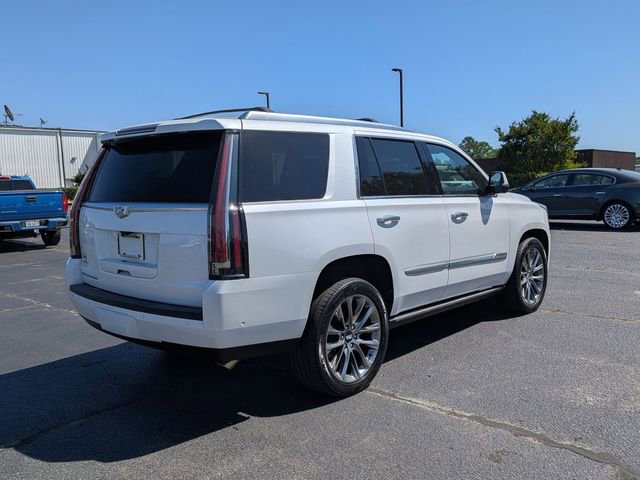 Used 2020 Cadillac Escalade Platinum AWD/4WD image 3