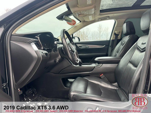 Used 2019 Cadillac XT5 Luxury image 11