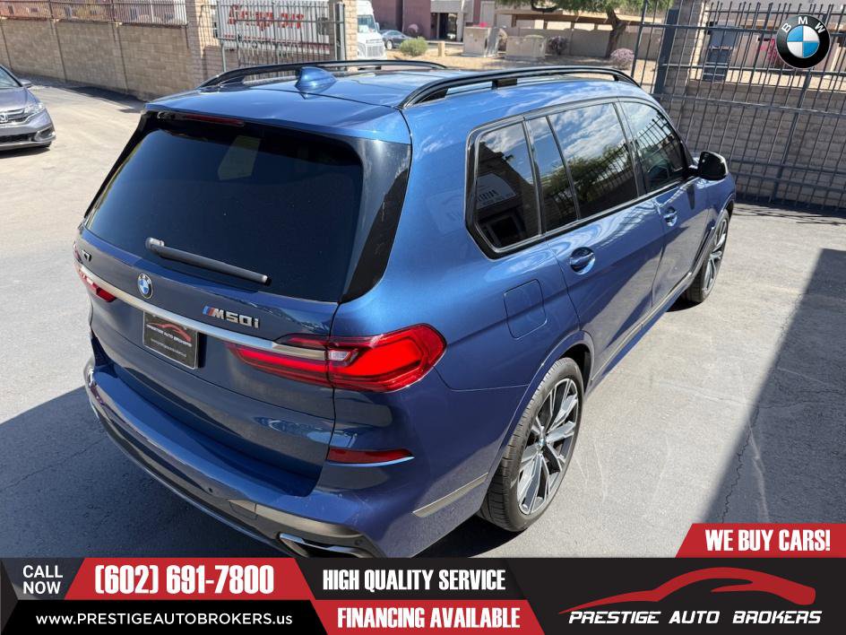 Used 2021 BMW X7 M50i w/ Executive Package image 11