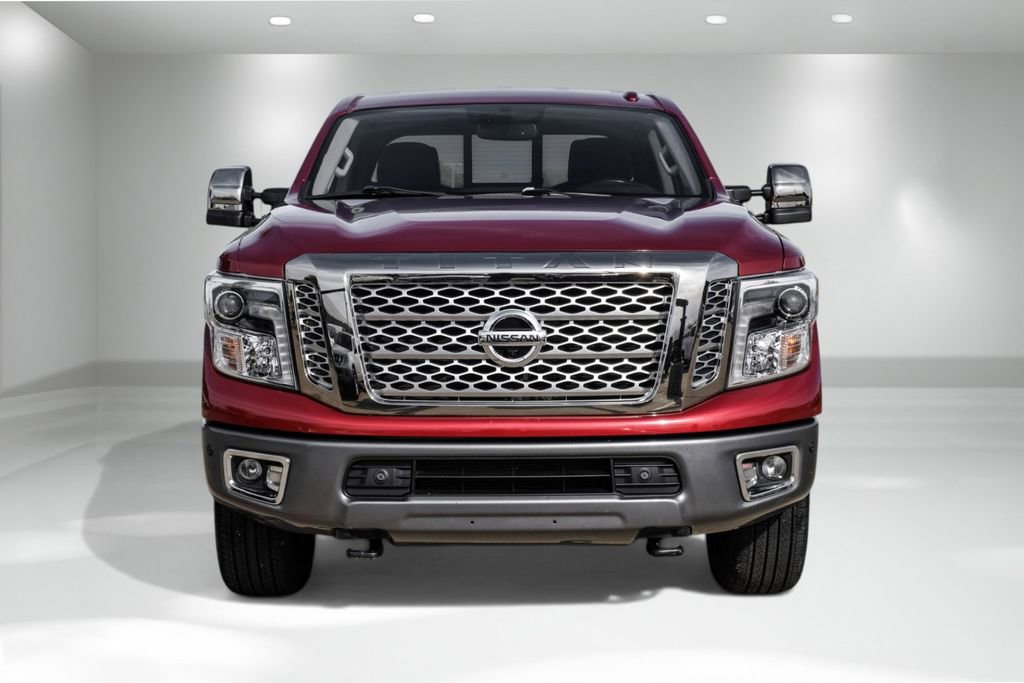 Used 2019 Nissan Titan Platinum Reserve w/ Platinum Utility Package AWD/4WD image 4