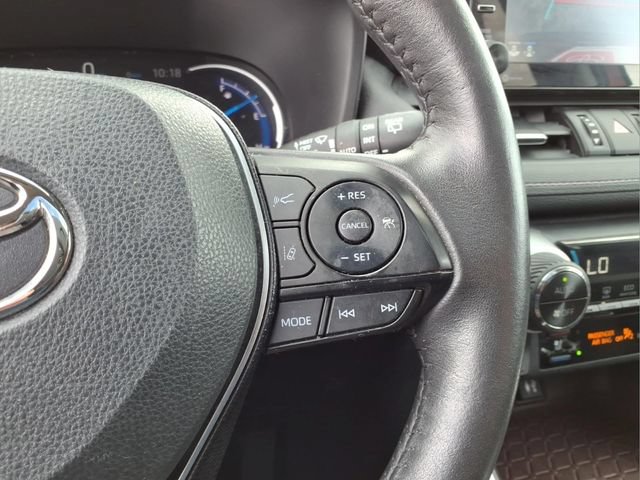 Used 2019 Toyota RAV4 Limited w/ Limited Grade Weather Package AWD/4WD image 25