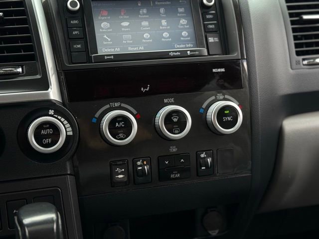 Used 2018 Toyota Sequoia Limited AWD/4WD image 30