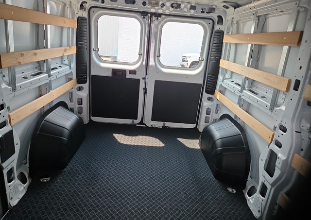 Used 2025 RAM ProMaster 2500 w/ U-Haul Equipment Group FWD image 9
