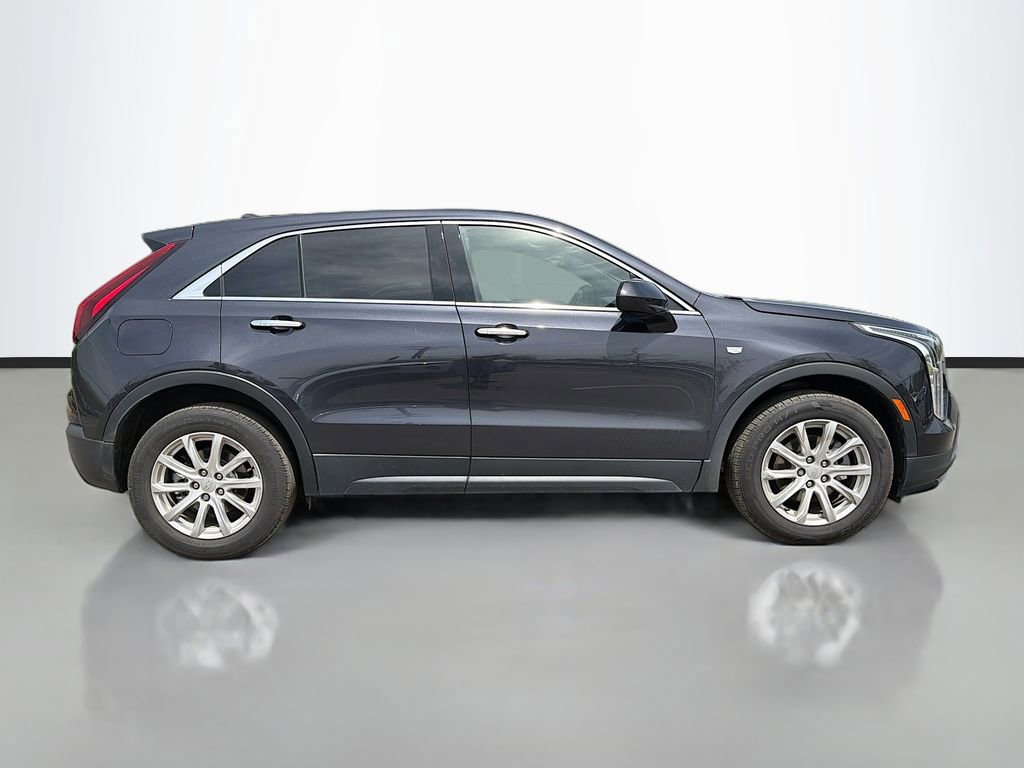 Used 2023 Cadillac XT4 Luxury image 4