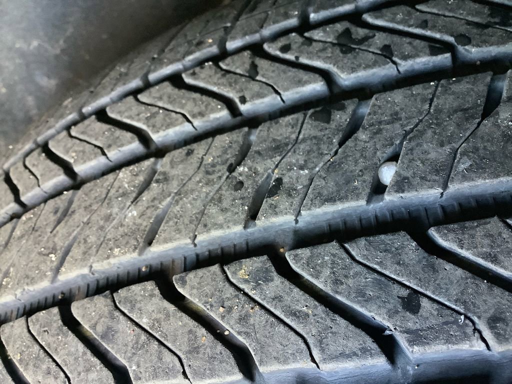 Used 2023 Chevrolet Traverse LT w/ LPO, Floor Liner Package image 20