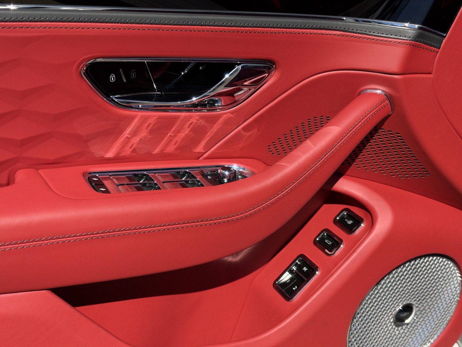 New 2027 Bentley Flying Spur Speed AWD/4WD image 15