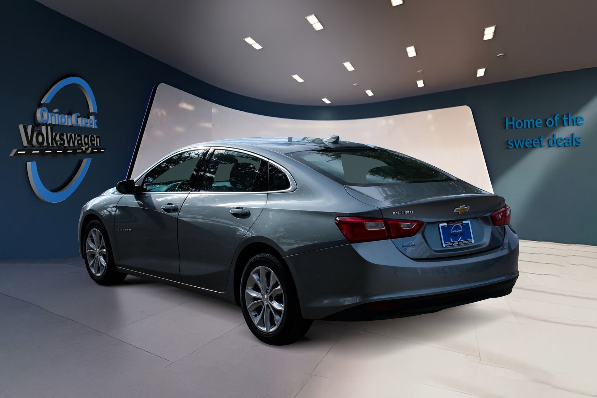 Used 2024 Chevrolet Malibu LT FWD image 6