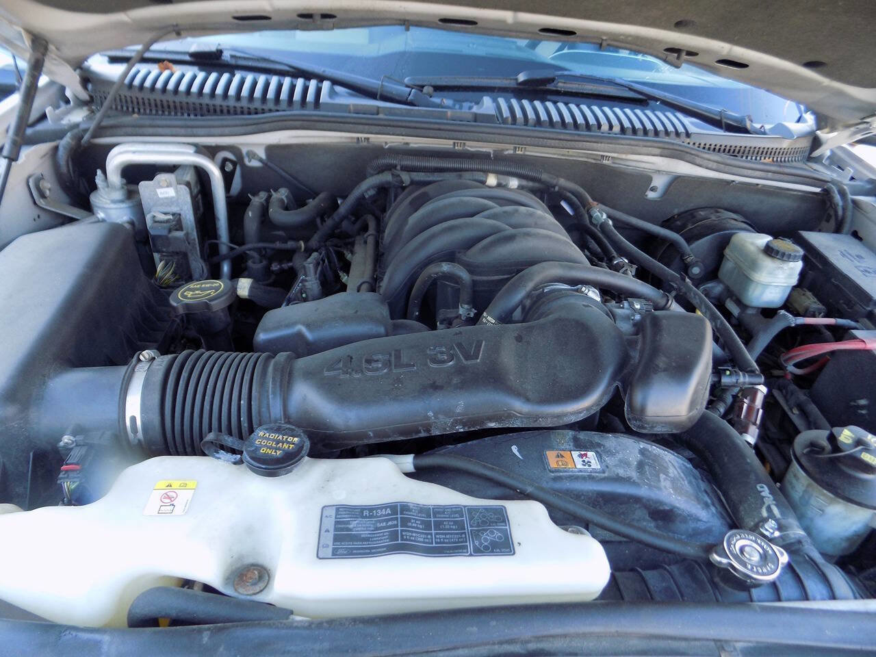 Used 2007 Ford Explorer Sport Trac Limited image 20