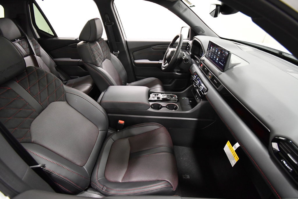 New 2026 Honda Pilot Black Edition image 12