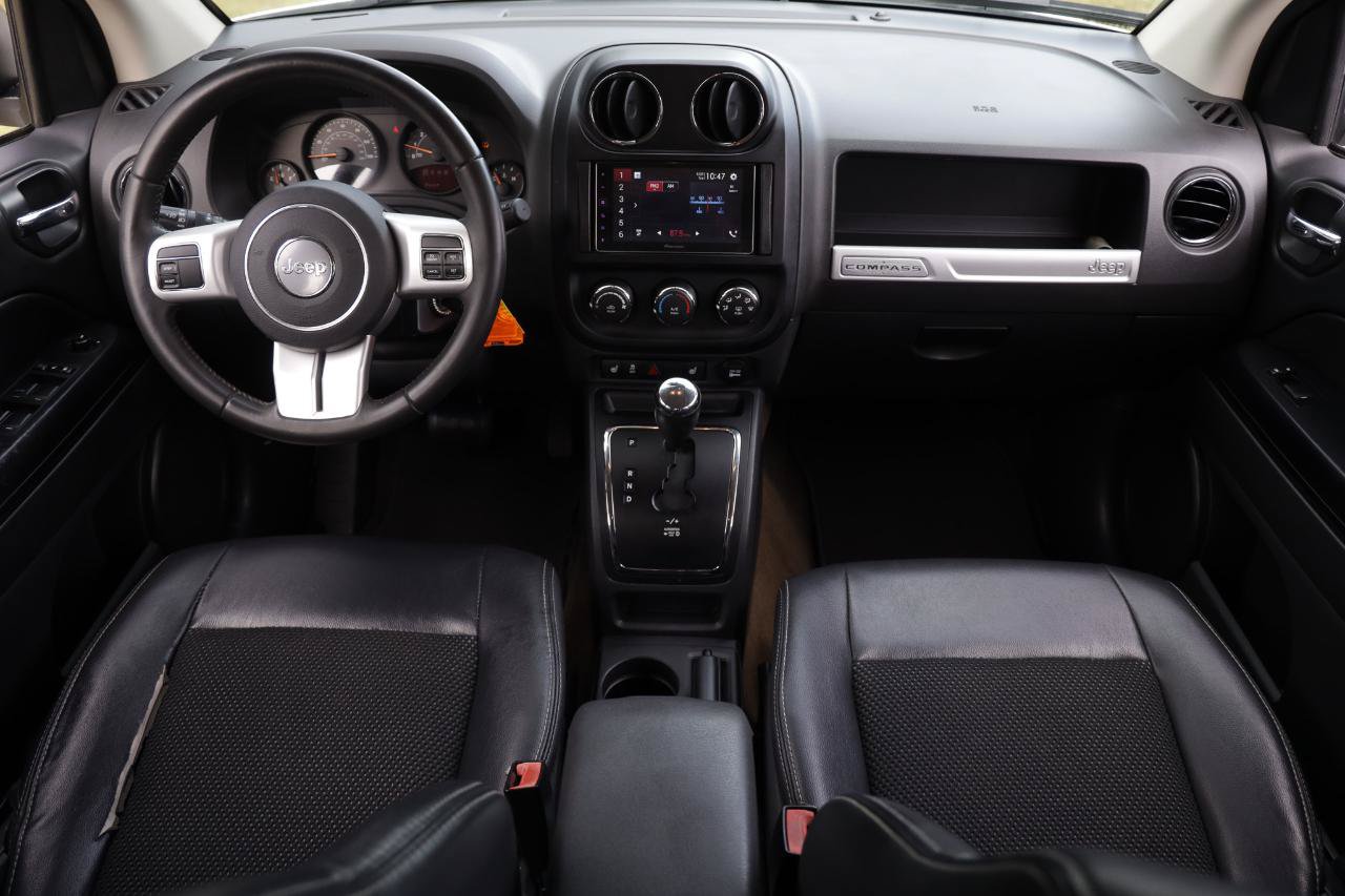 Used 2016 Jeep Compass Sport w/ Power Value Group FWD image 2