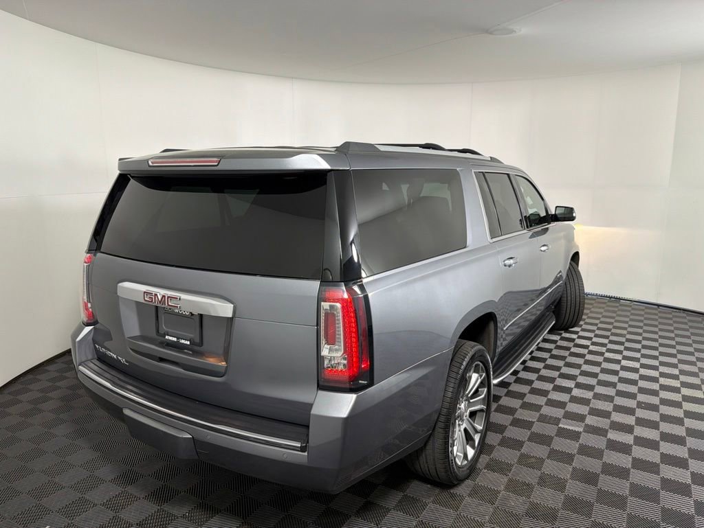 Used 2018 GMC Yukon XL Denali w/ Open Road Package AWD/4WD image 17