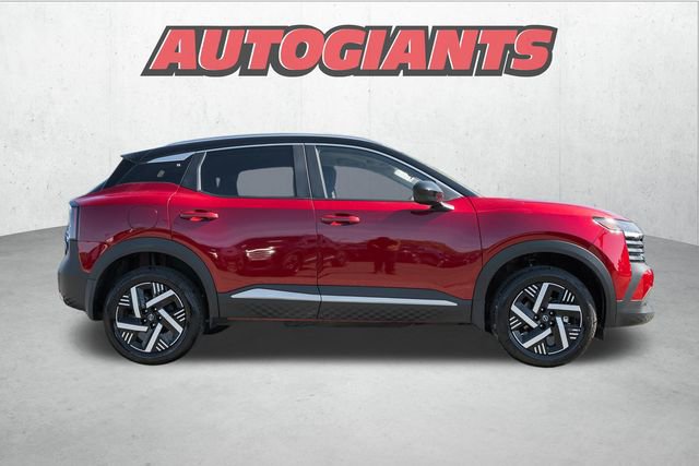 New 2026 Nissan Kicks SV image 3