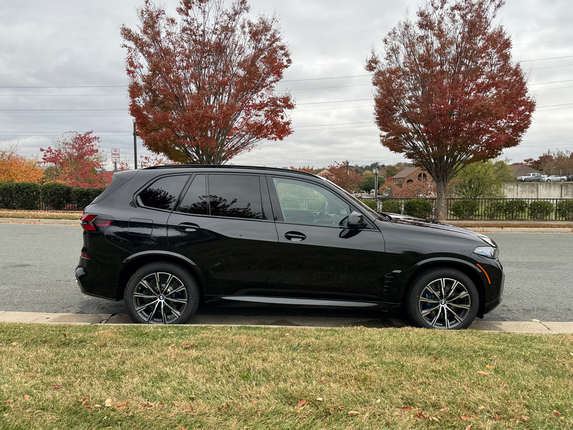 Used 2026 BMW X5 xDrive50e AWD/4WD image 8