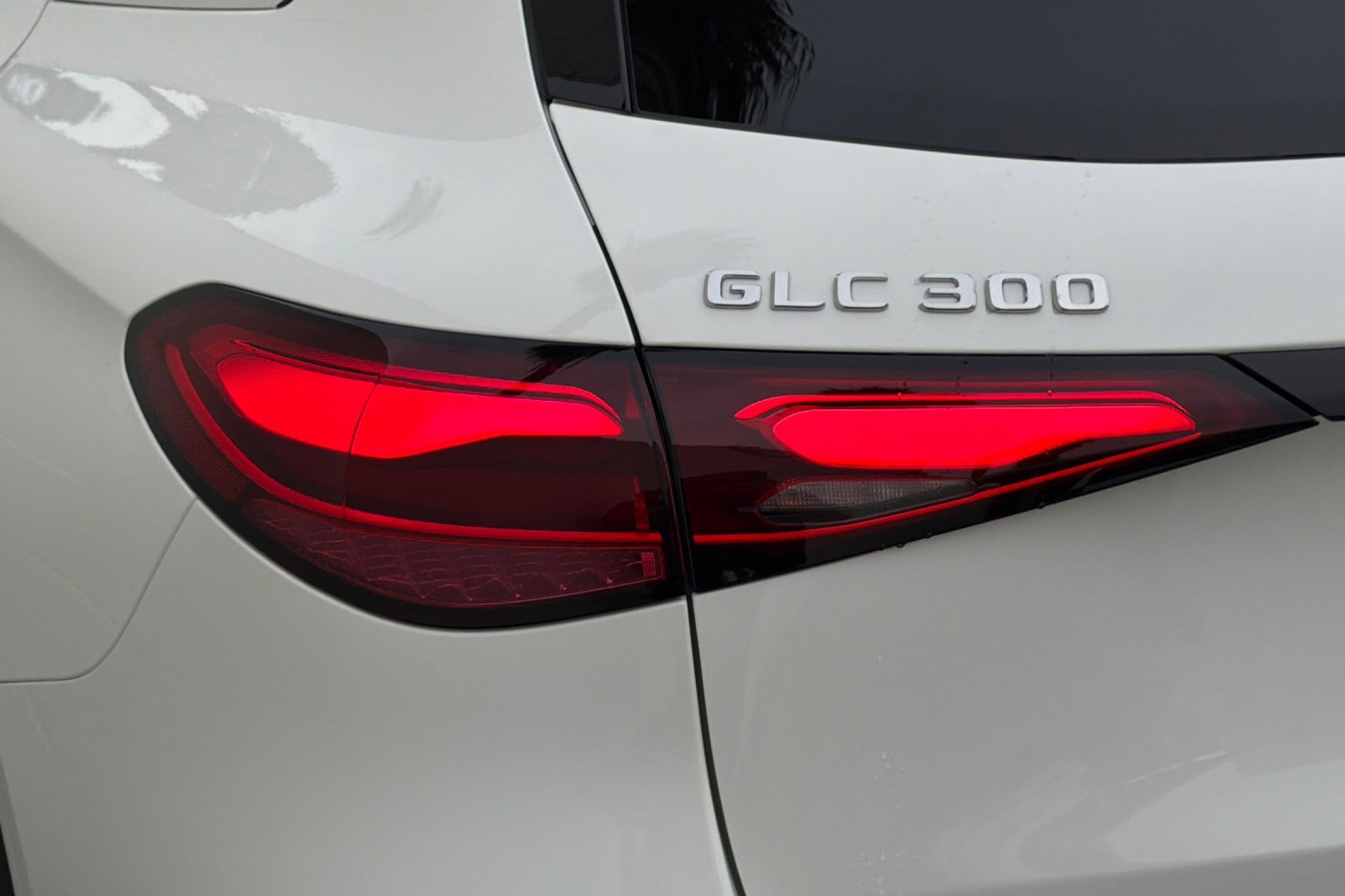New 2026 Mercedes-Benz GLC 300 image 7