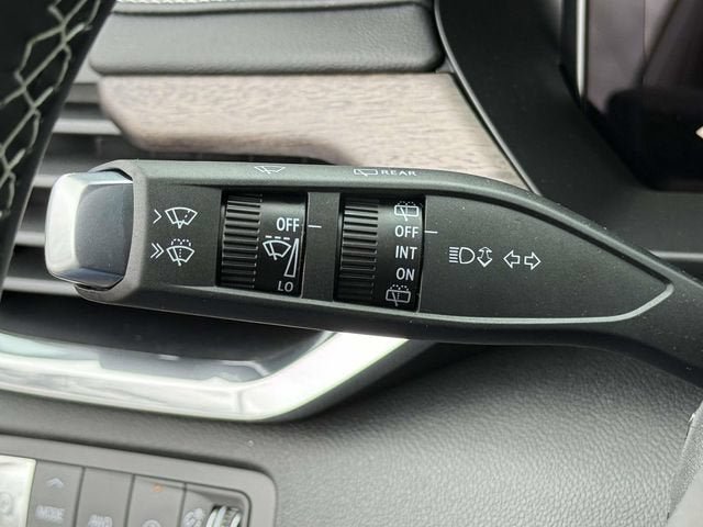 New 2026 GMC Acadia Denali Ultimate AWD/4WD image 22