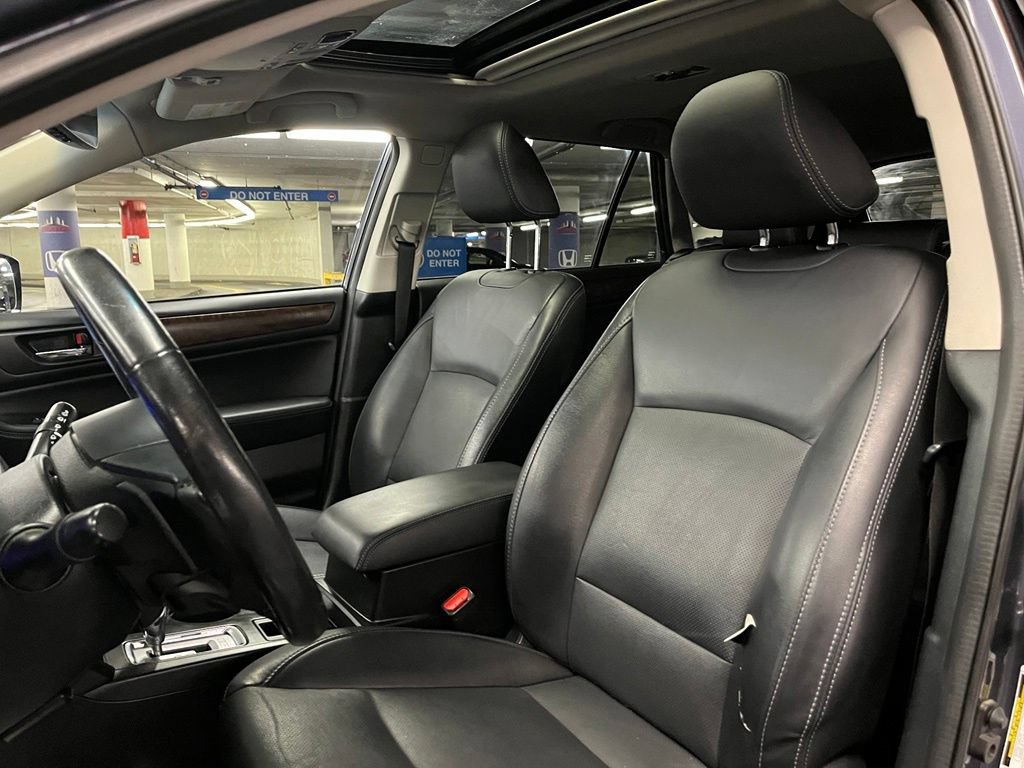 Used 2017 Subaru Outback 2.5i Limited AWD/4WD image 18