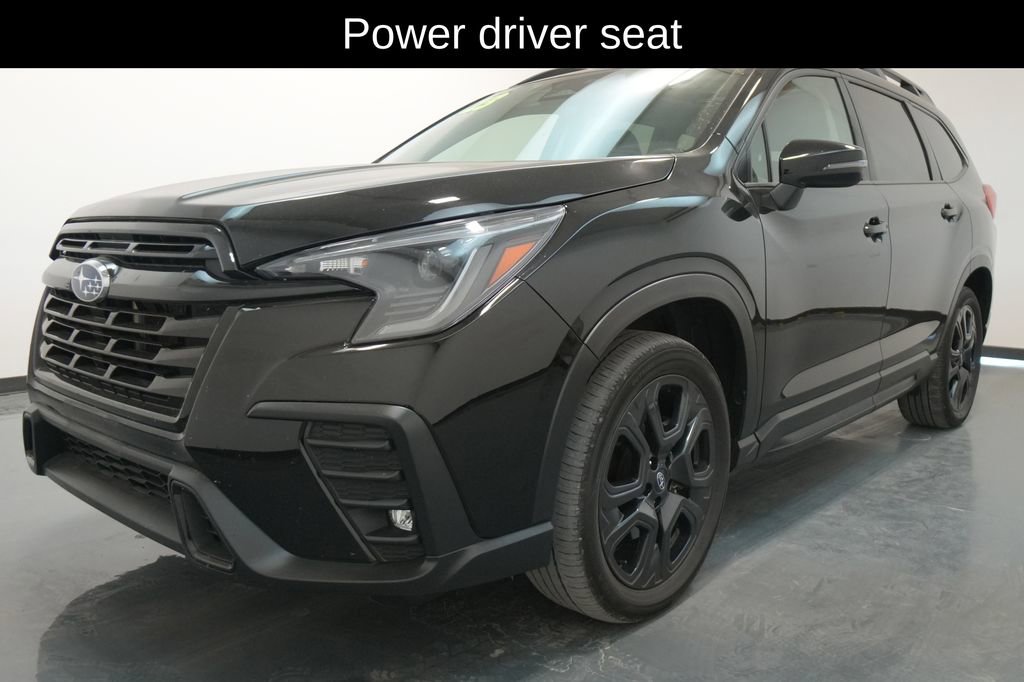 Used 2023 Subaru Ascent Onyx Edition image 3