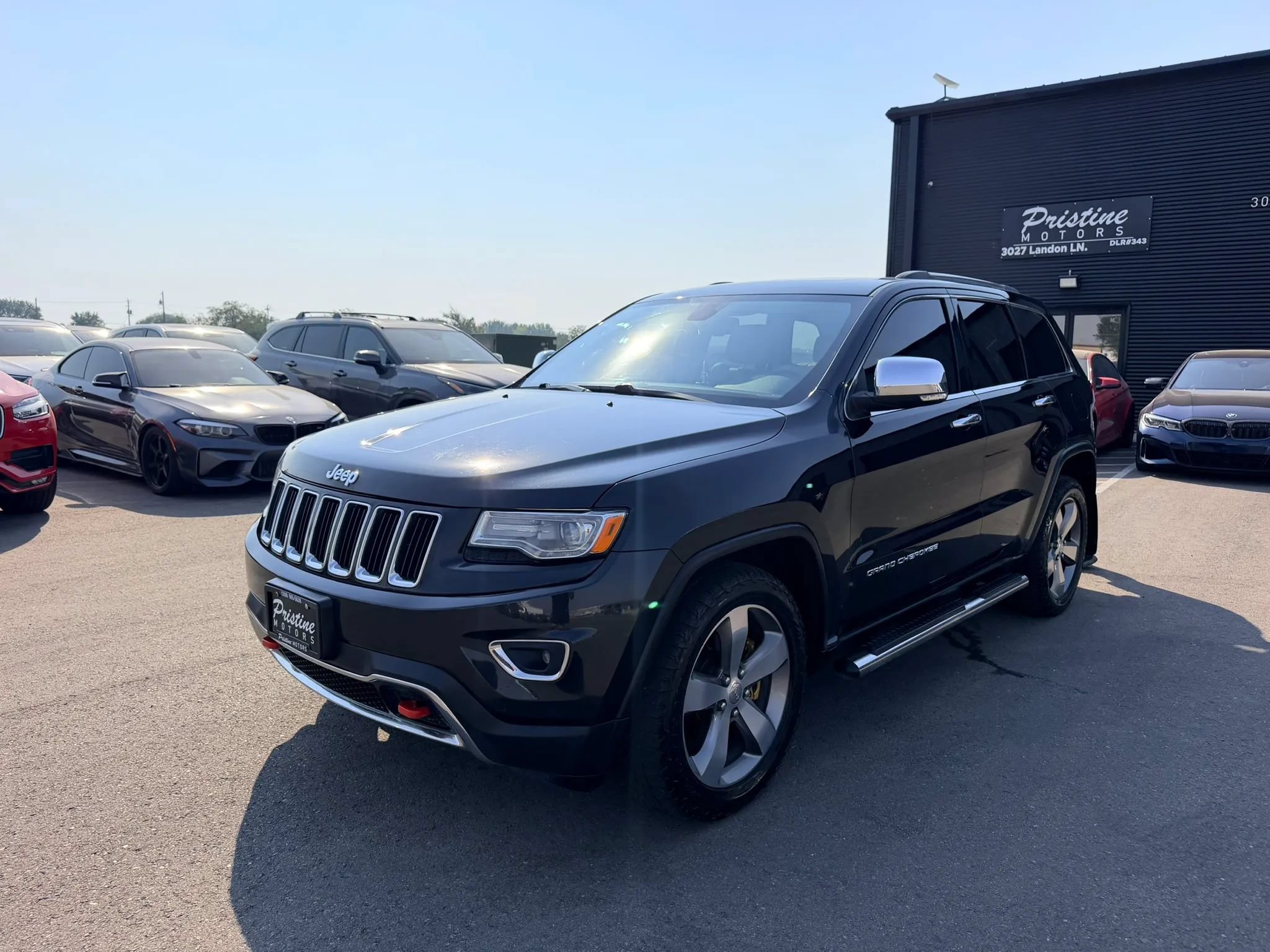 Used 2014 Jeep Grand Cherokee Limited w/ Luxury Group II AWD/4WD image 1