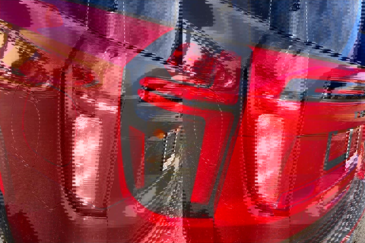 Certified 2024 Chevrolet Tahoe Z71 w/ Luxury Package image 28