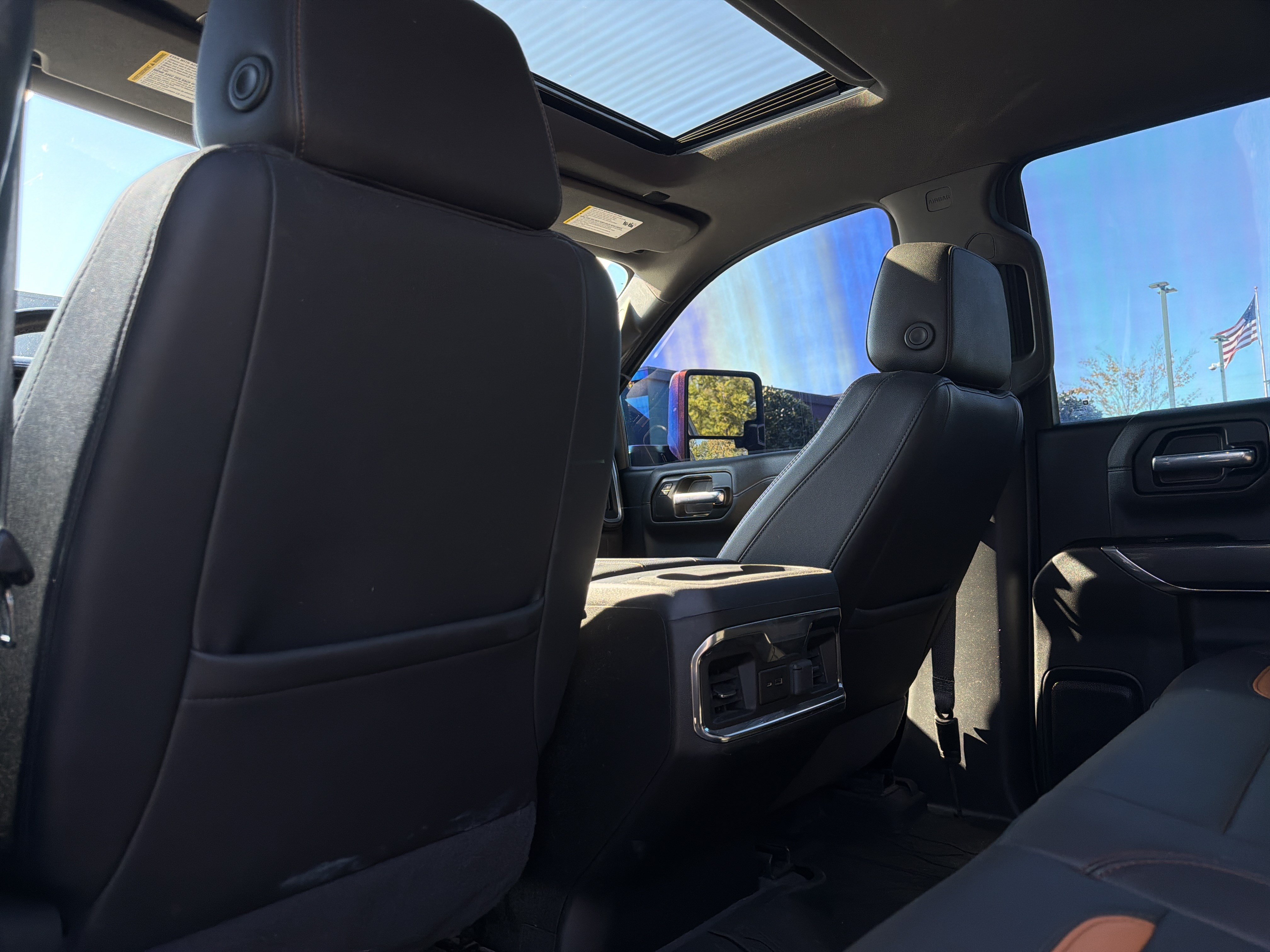 Used 2022 GMC Sierra 1500 AT4 w/ AT4 Premium Package AWD/4WD image 38