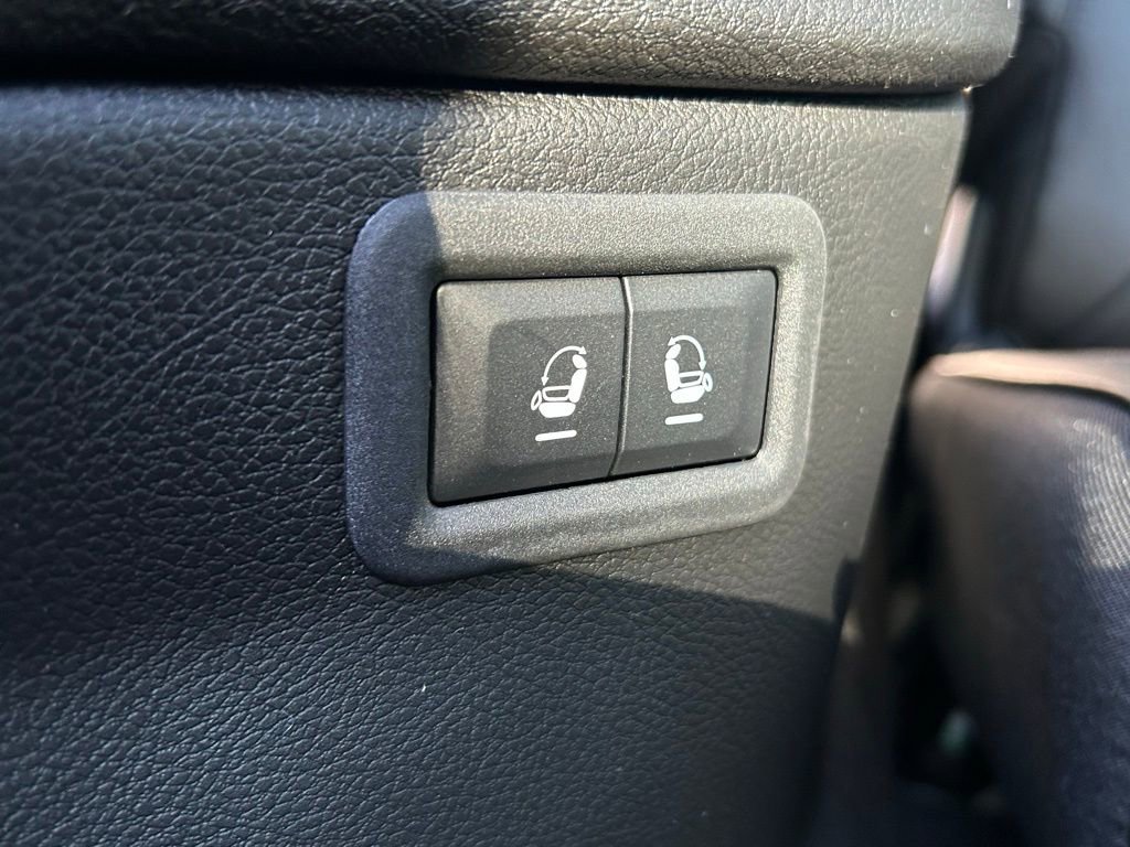 New 2025 Jeep Wagoneer L Series II w/ Premium Group I image 40