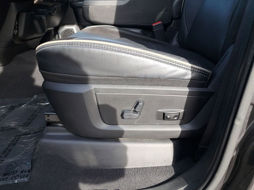 Used 2020 RAM 3500 Laramie image 34