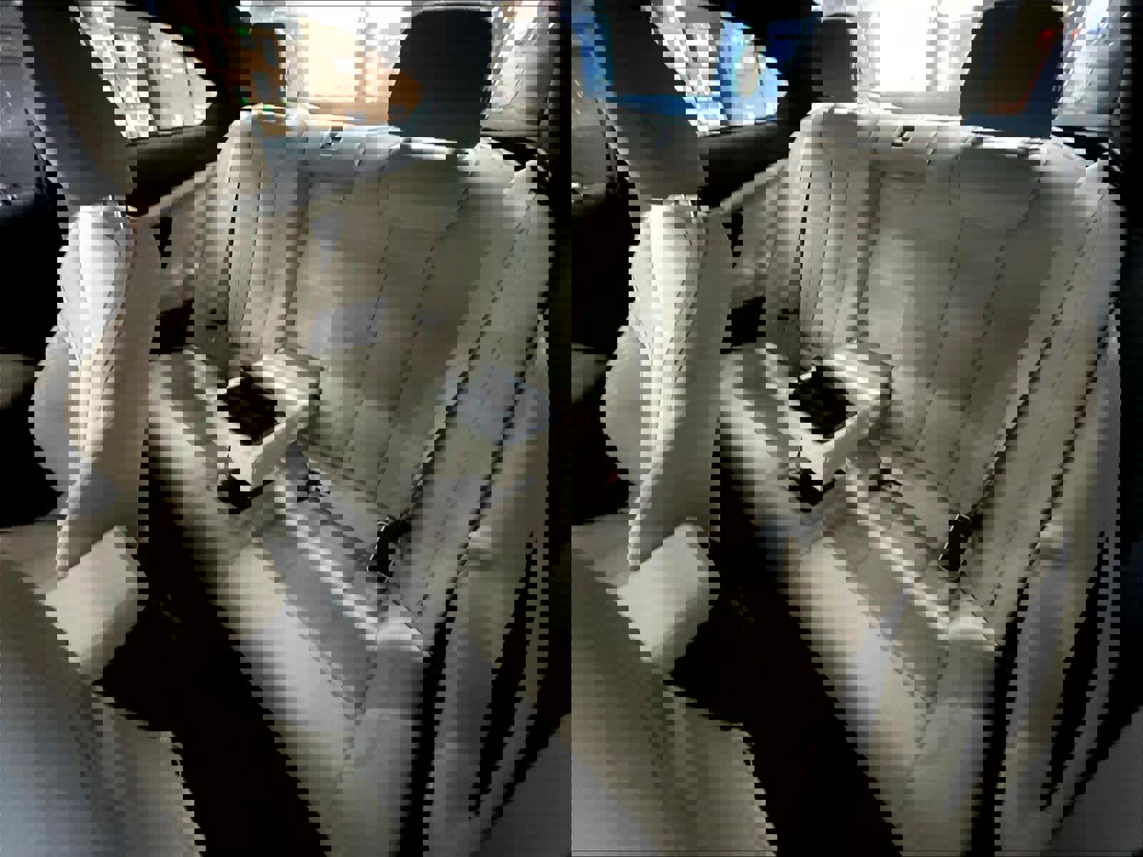 Used 2025 BMW 230i Coupe w/ Premium Package image 27