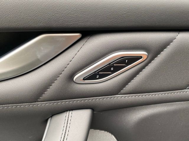 New 2024 Maserati Levante Trofeo image 19