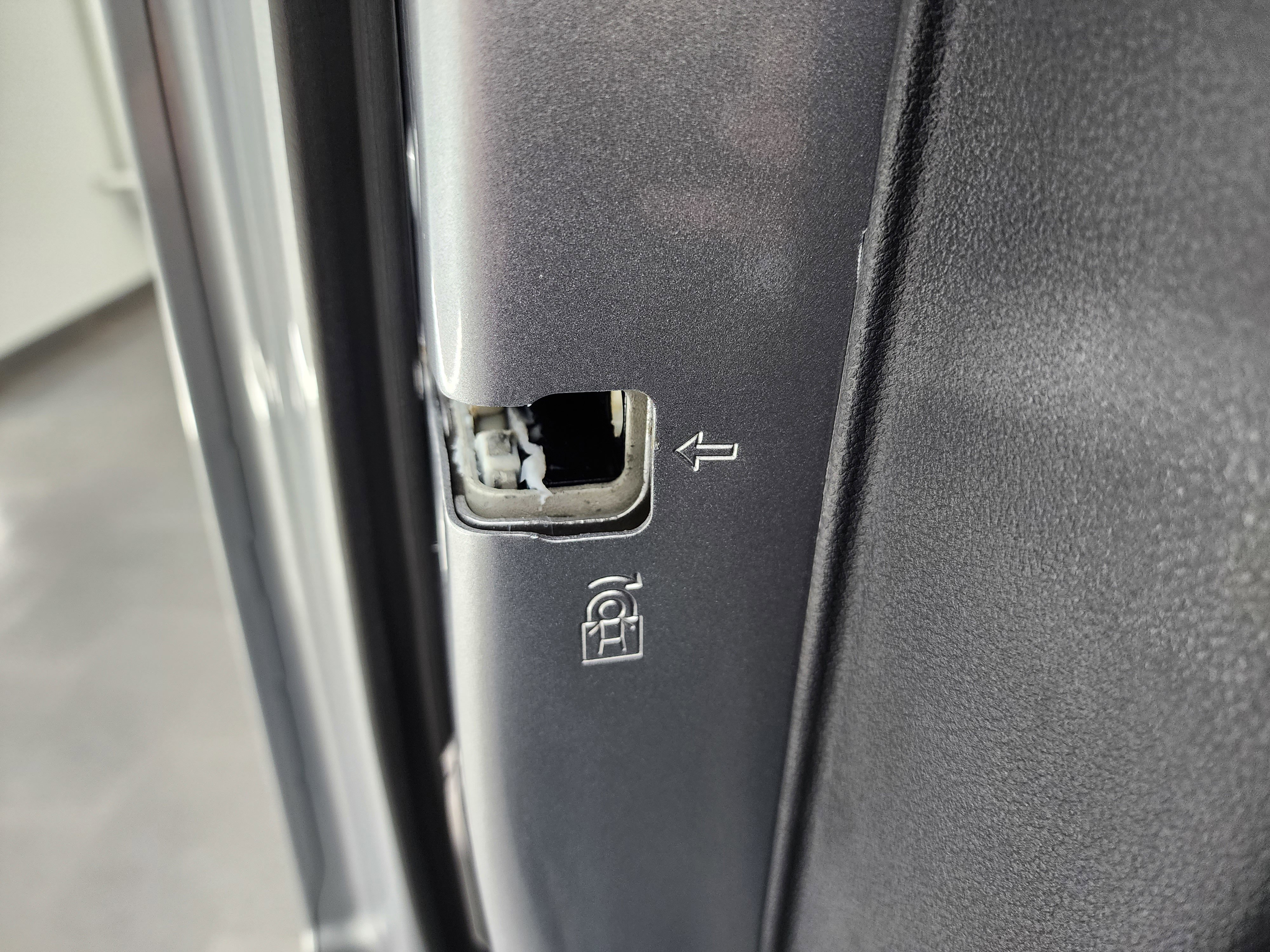 Used 2024 Ford F250 Lariat w/ Chrome Package image 46