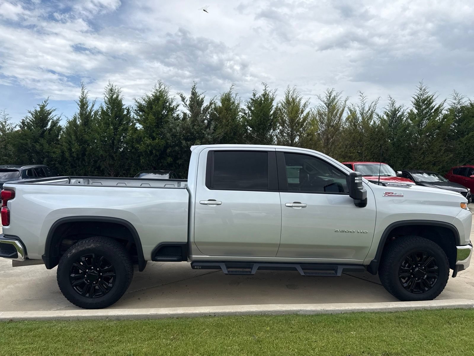 Used 2023 Chevrolet Silverado 2500 LT w/ Convenience Package AWD/4WD image 8