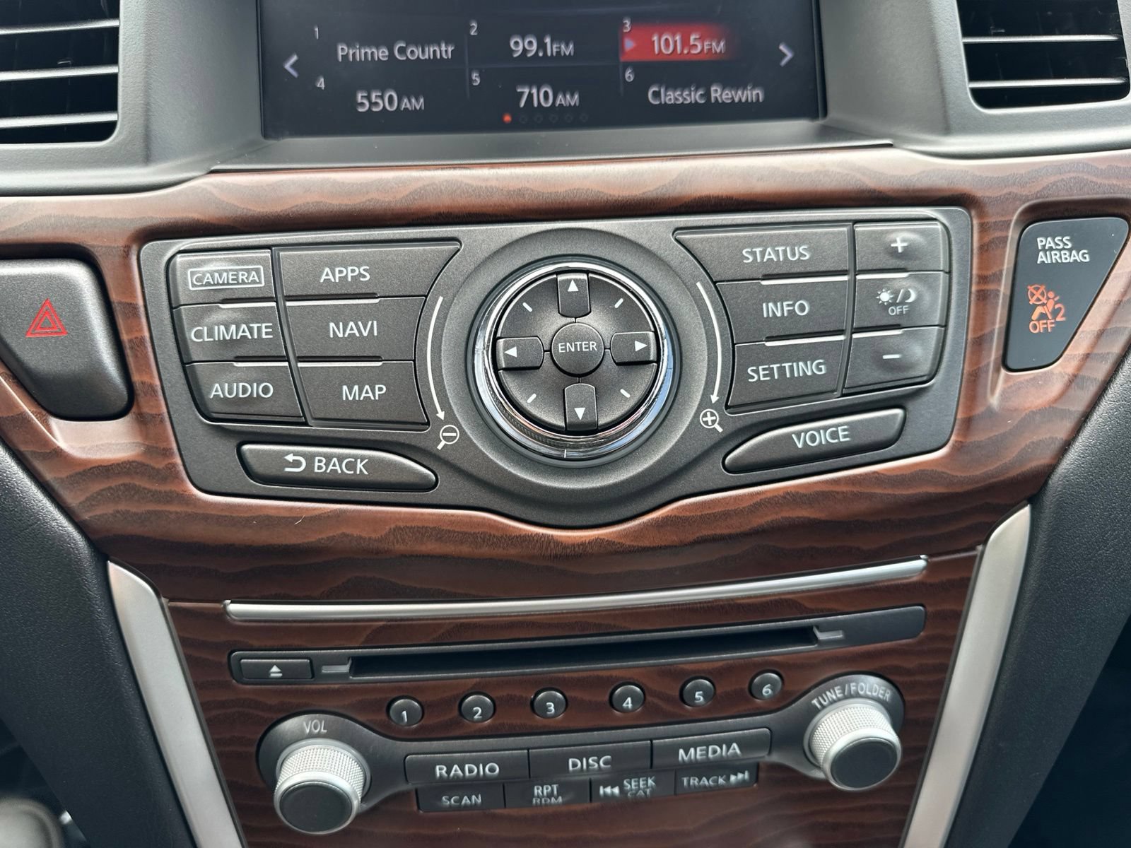Used 2017 Nissan Pathfinder Platinum AWD/4WD image 69