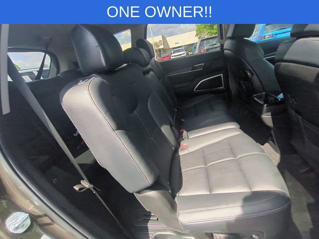 Used 2022 Kia Telluride EX w/ Towing Package image 38
