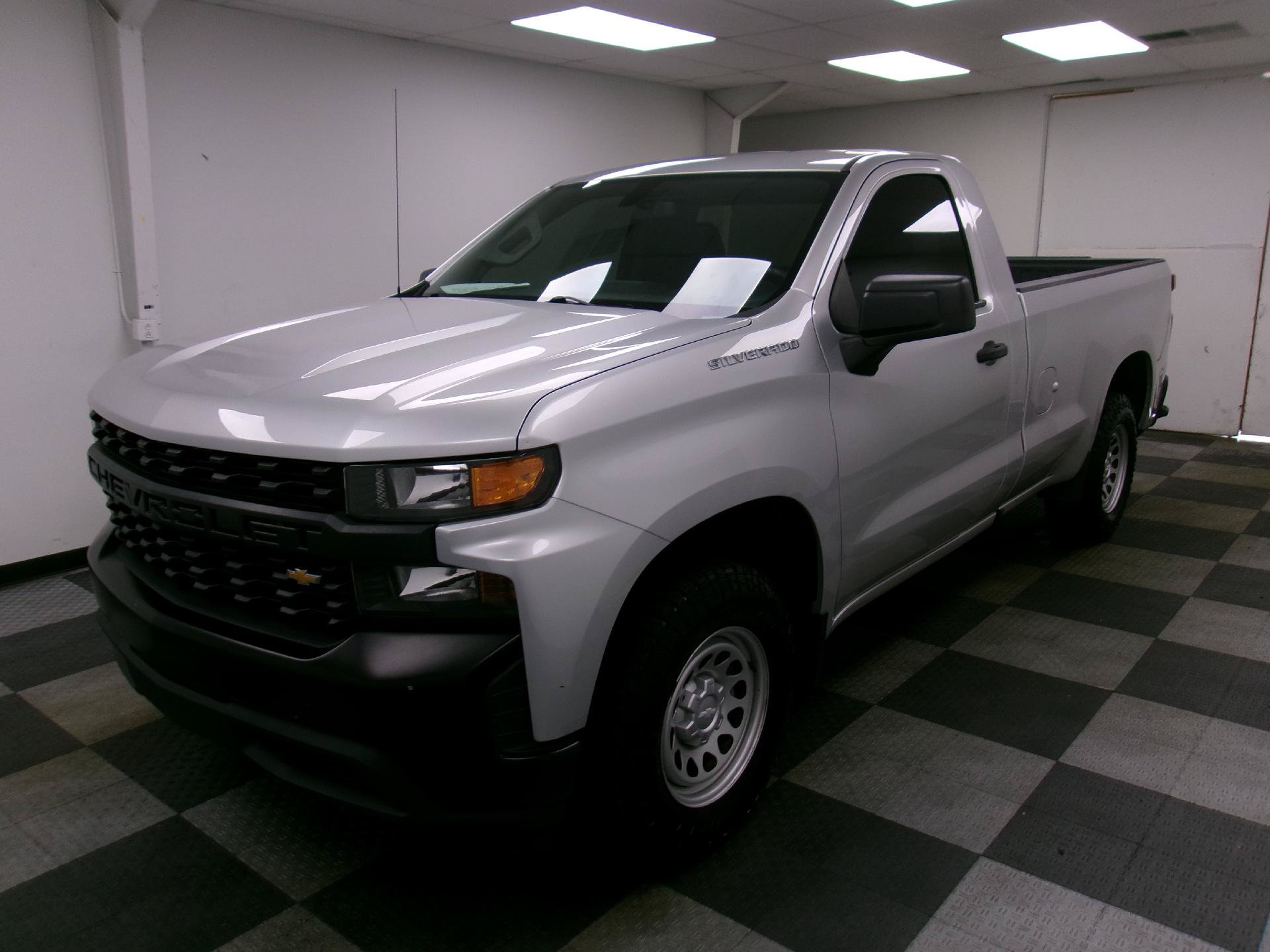 Used 2020 Chevrolet Silverado 1500 W/T w/ Trailering Package RWD image 1