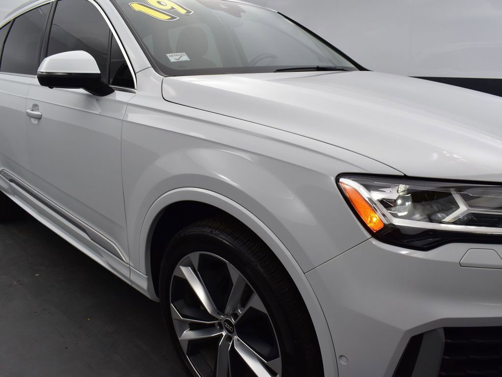 Used 2021 Audi Q7 3.0T Premium Plus w/ Executive Package image 36