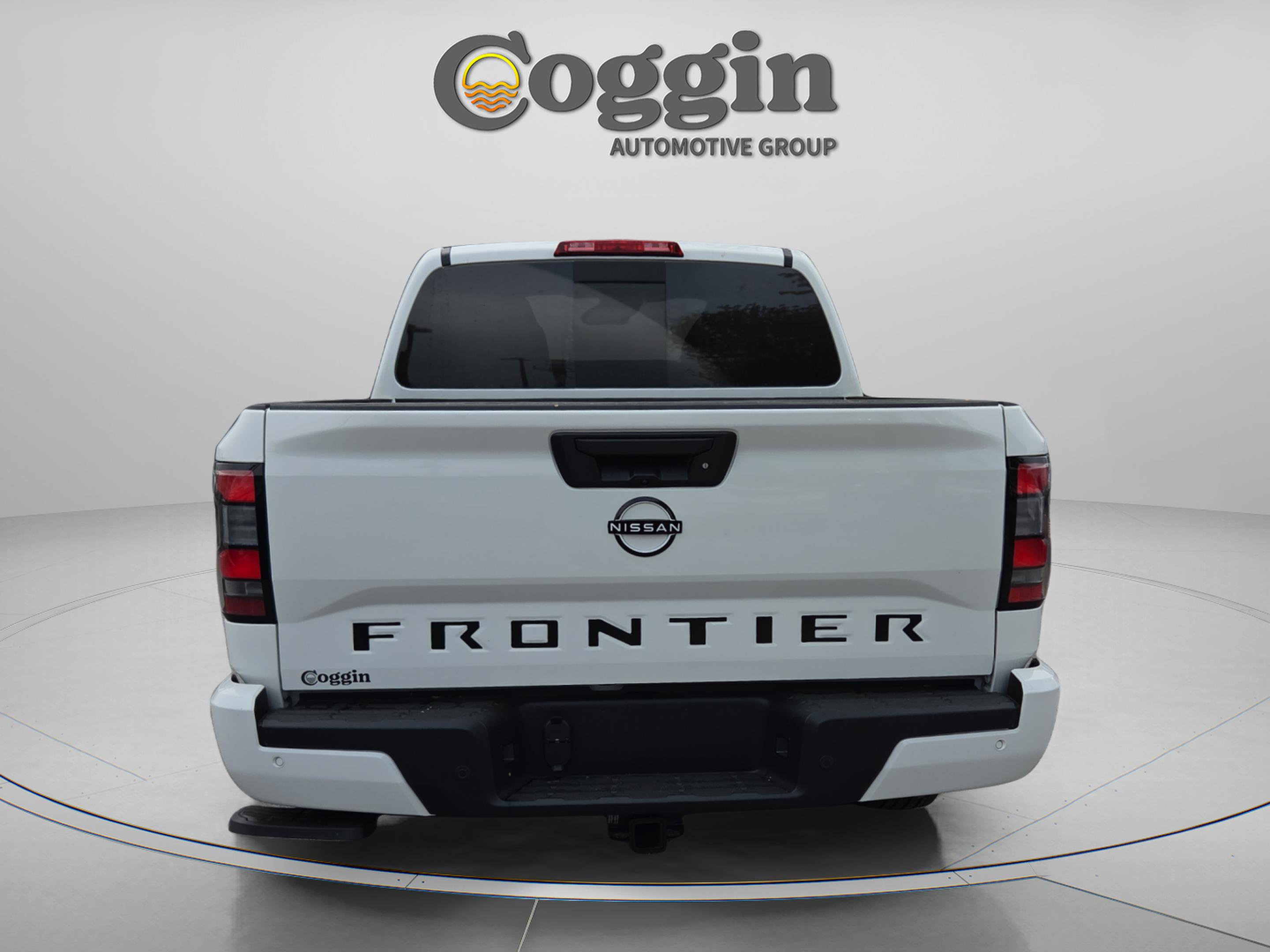 New 2026 Nissan Frontier SV w/ Tow Package RWD image 4