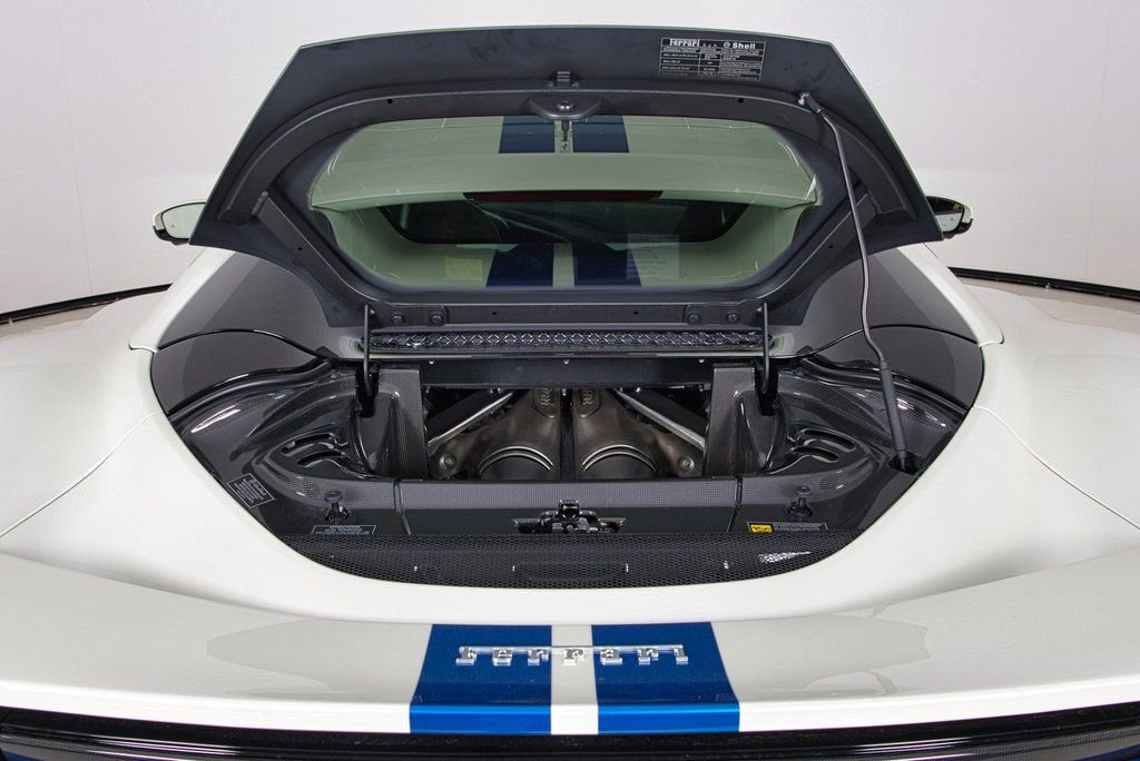 Used 2024 Ferrari 296 GTS image 38