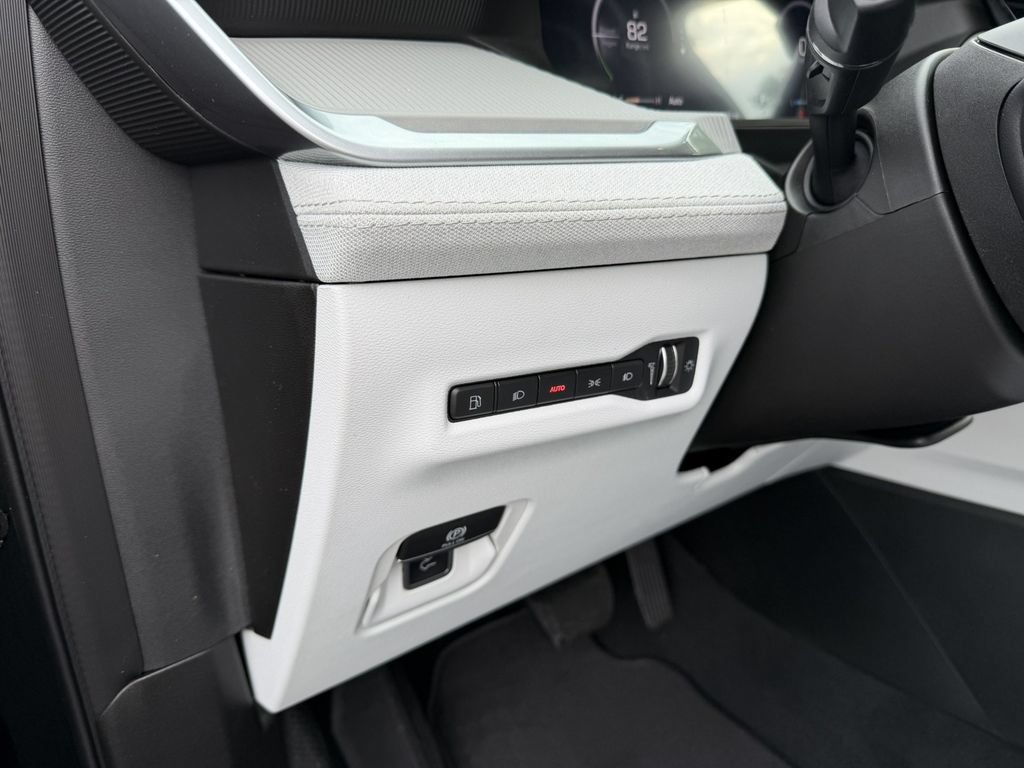 New 2026 Jeep Cherokee Laredo AWD/4WD image 15