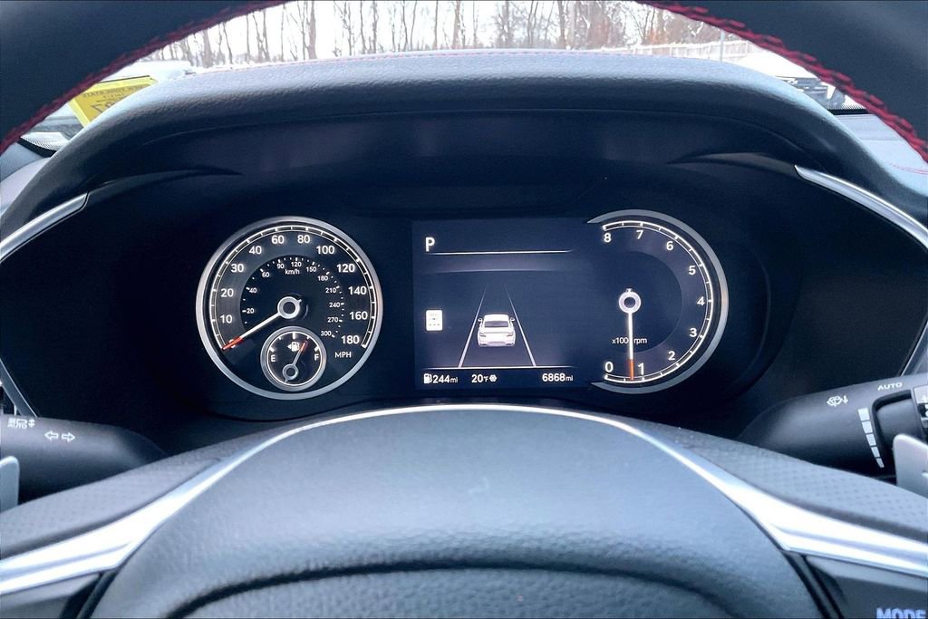 Used 2025 Genesis G70 2.5T w/ Sport Prestige Package image 13