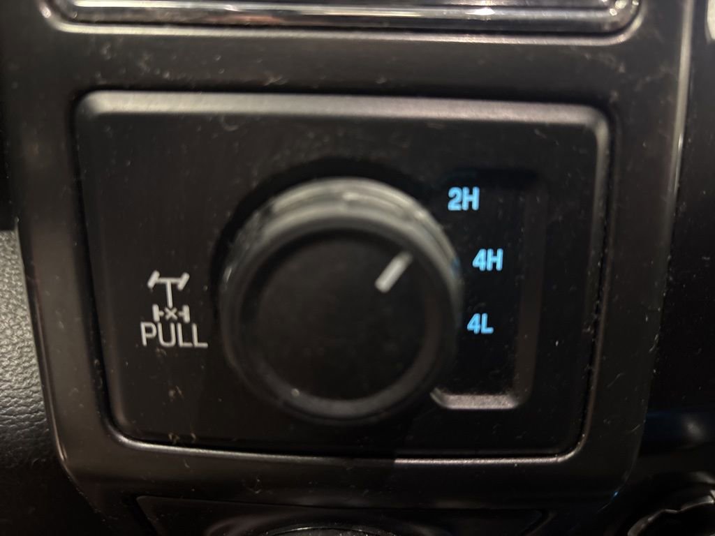 Used 2020 Ford F150 XLT w/ Equipment Group 302A Luxury AWD/4WD image 20