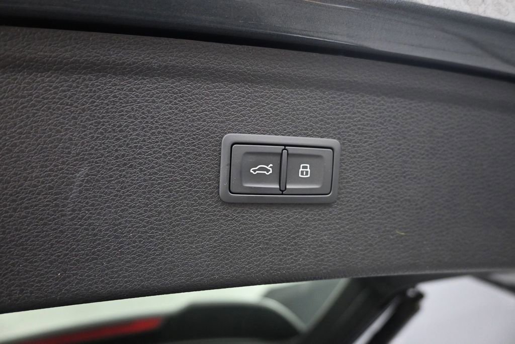 Used 2022 Audi Q5 2.0T Premium Plus AWD/4WD image 10