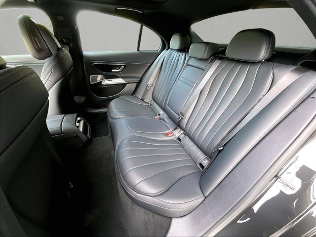 New 2027 Mercedes-Benz E 450 4MATIC Sedan image 12
